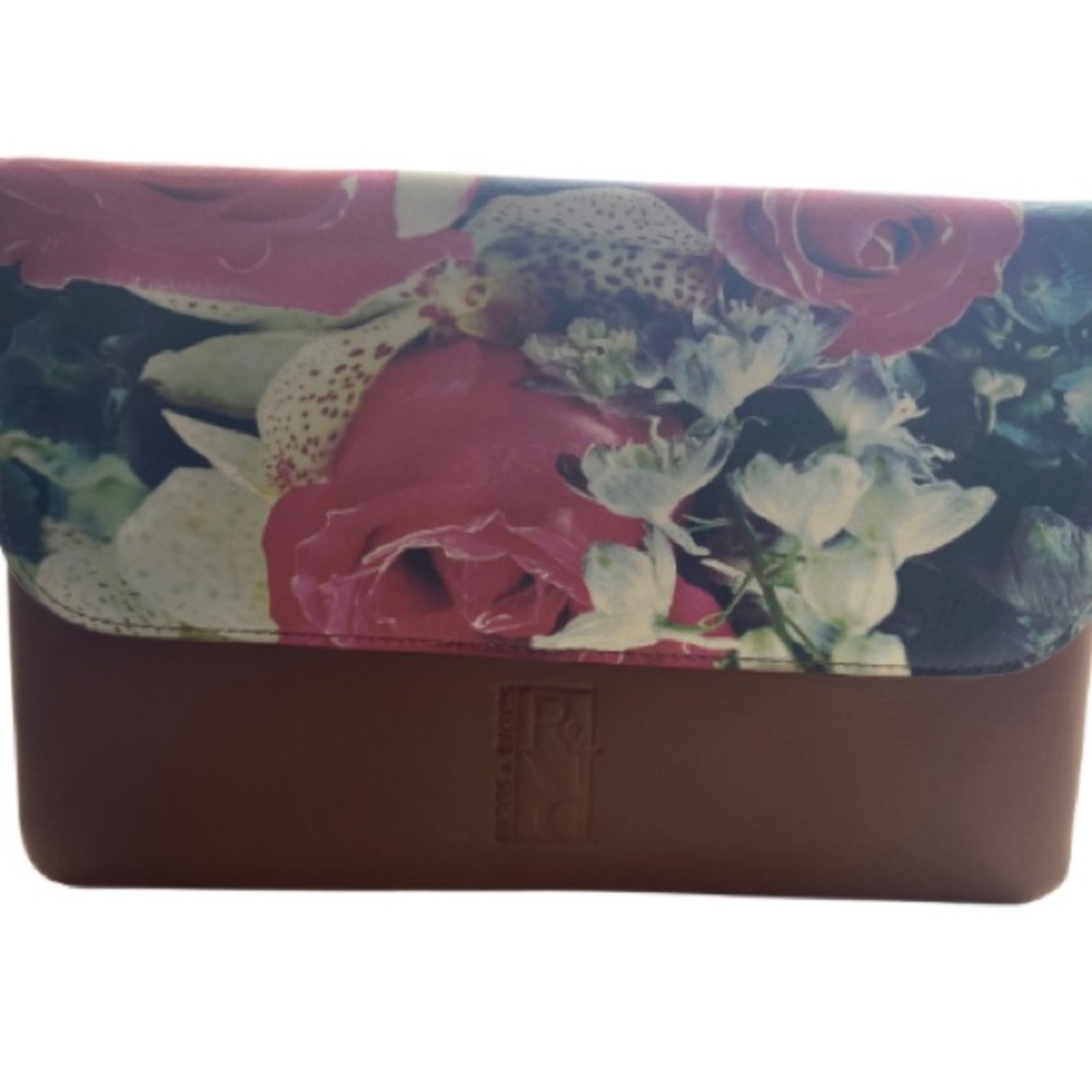 Abigail Riggs Rose Clutch